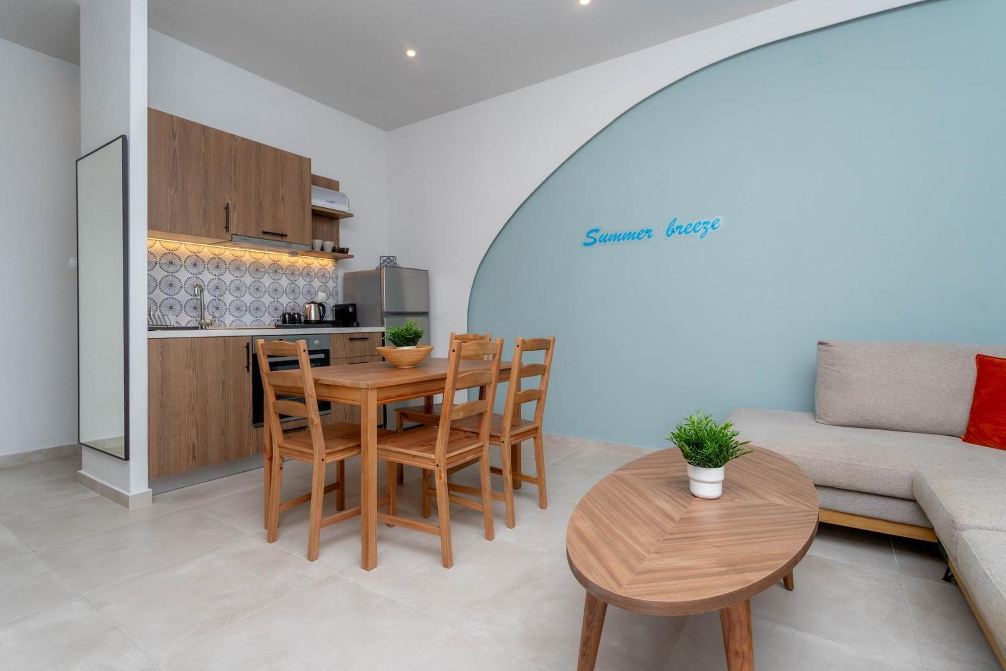 Pteleo Apartments Птелеос Экстерьер фото