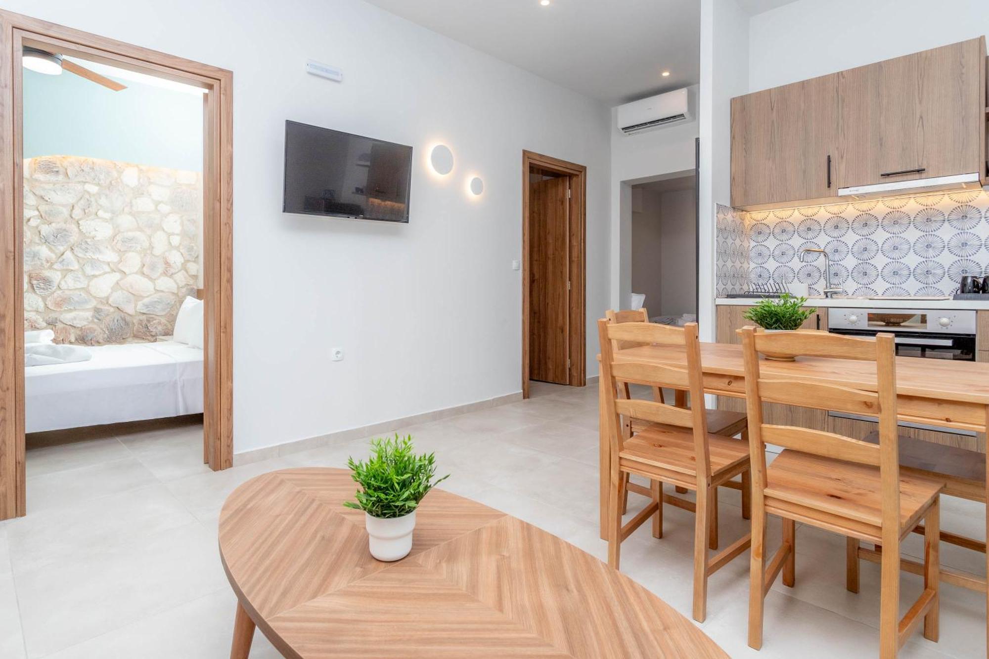 Pteleo Apartments Птелеос Экстерьер фото